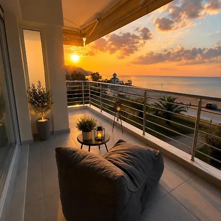 شقة Sea View Luxury Beachfront 3br *